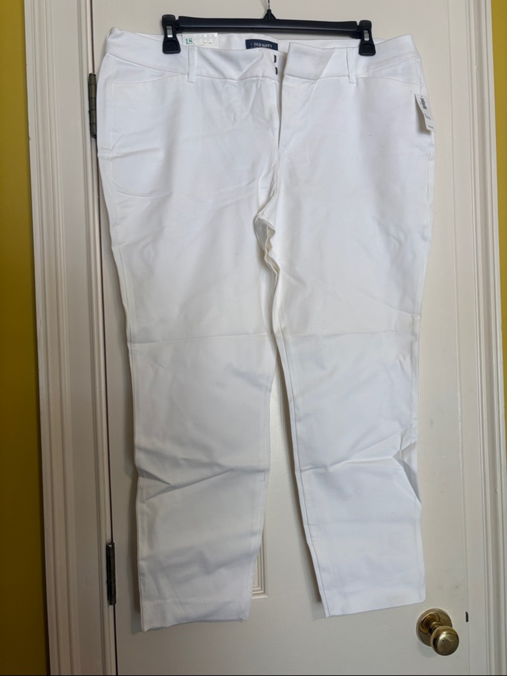 Old Navy White Stretch Straight-Leg Ankle Pants